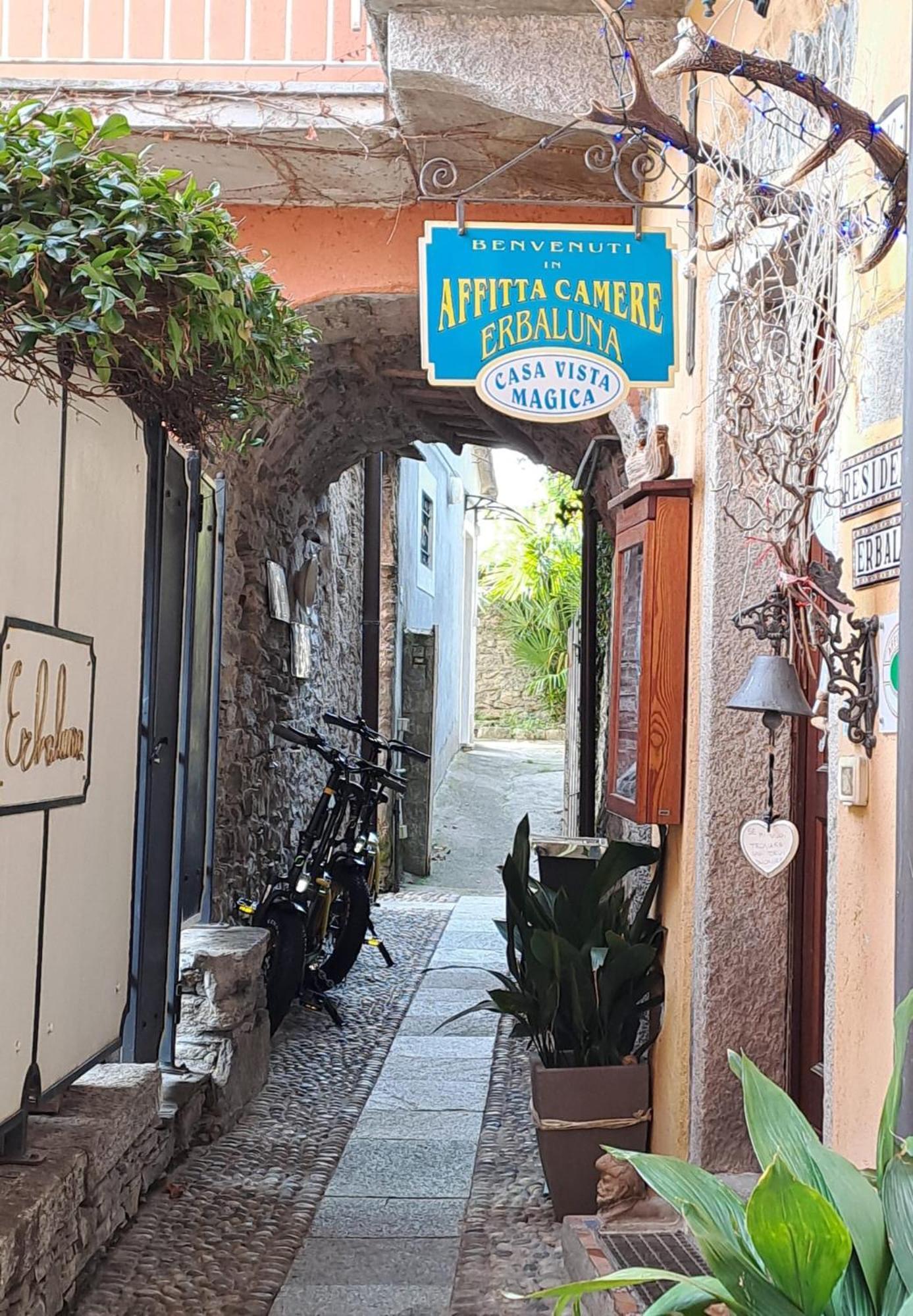 Ferienwohnung Residenza Le Camelie Oggebio Exterior foto